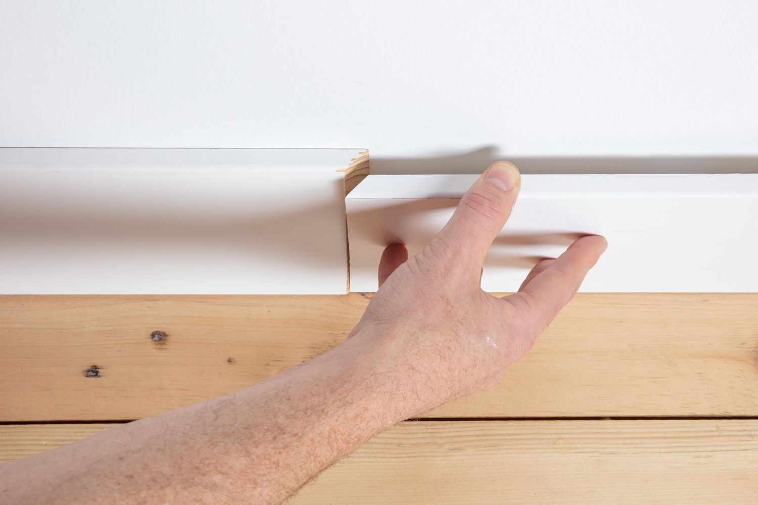 Baseboard & Trim Installation and Repair Toronto